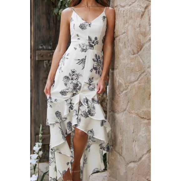 NWT Lulus Cupshe Darling Daylily Black White Floral Print High-Low Maxi Dress S - Picture 2 of 8